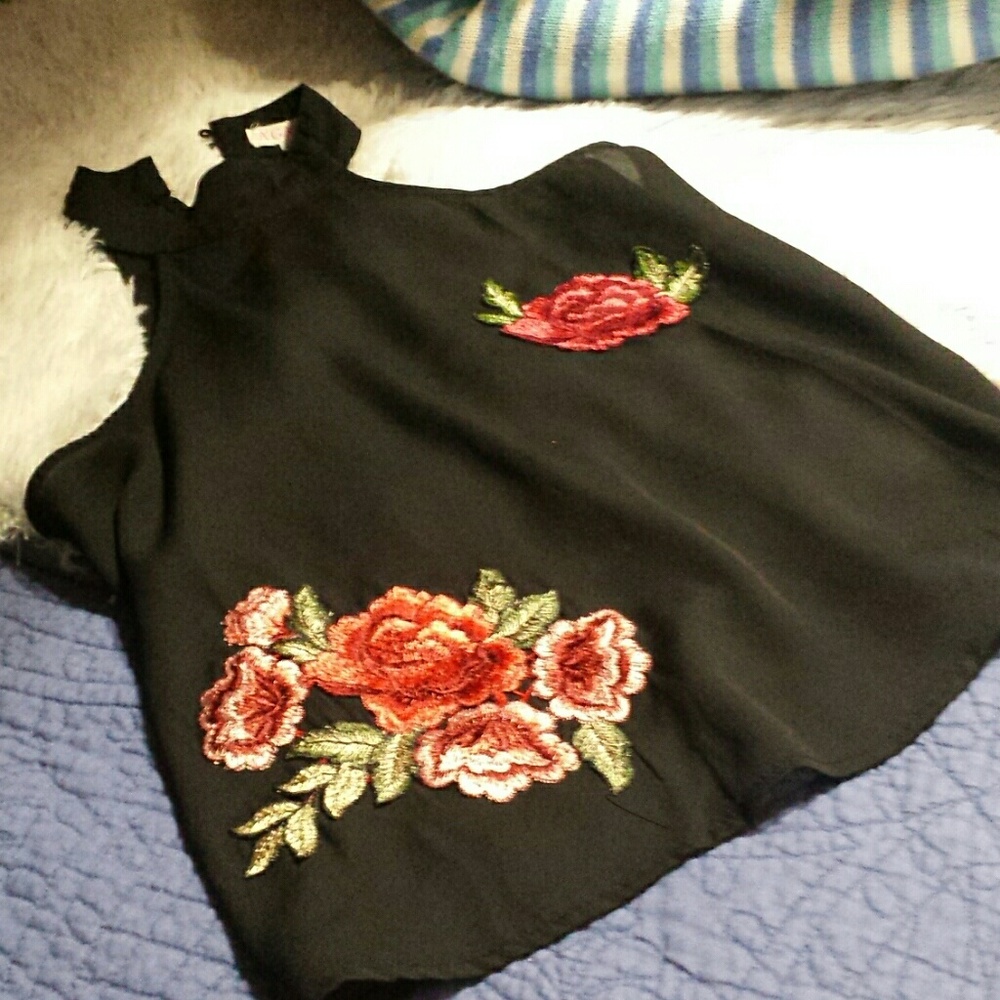 floral shirt